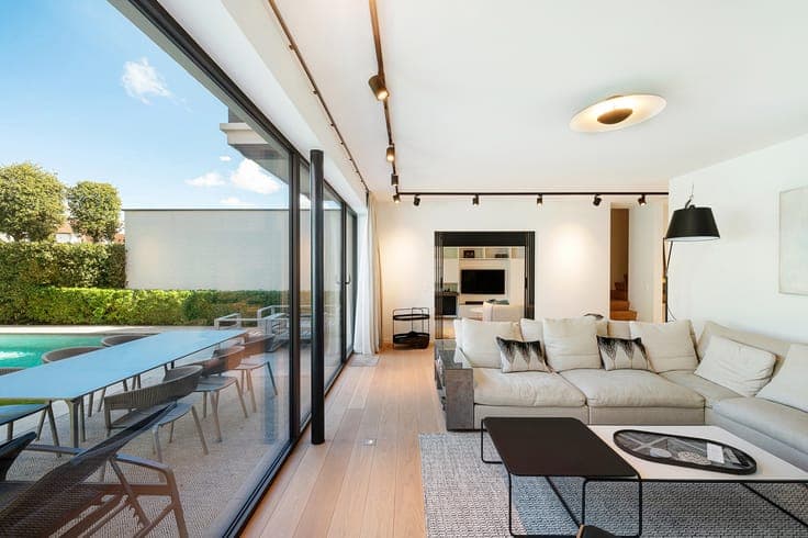 Recent semi-detached villa for sale at Oude Molen in Knokke