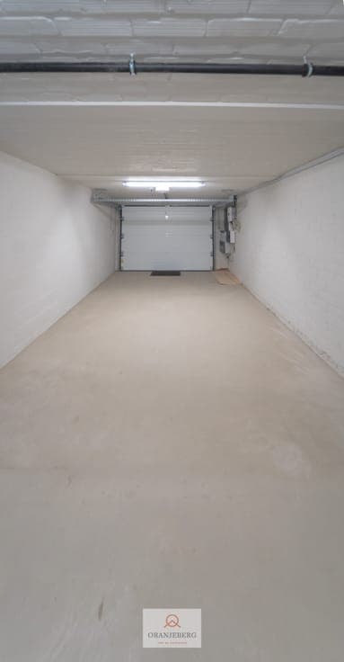 Uitmuntend gelegen gerenoveerde woning !
