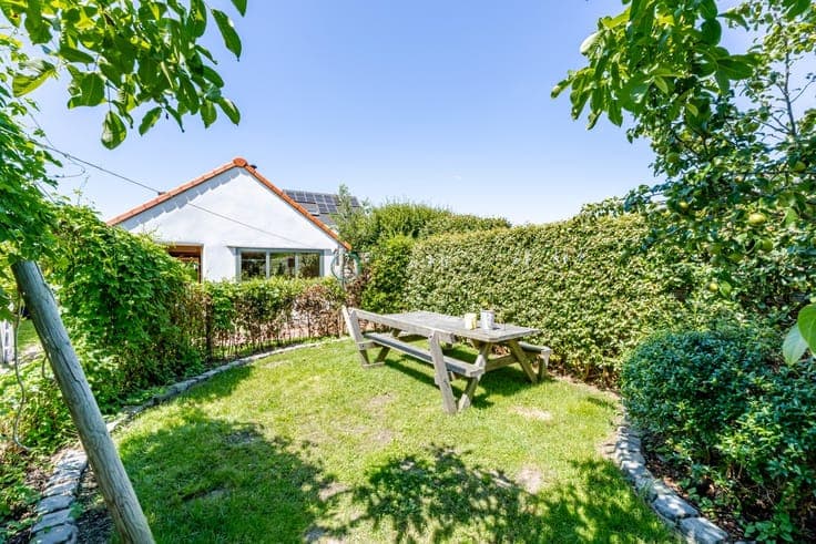 Renovation property with habitable outbuilding for sale