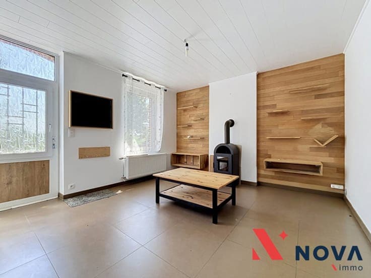 Beautiful renovated 3-bedroom house