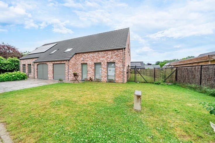 Belle maison 4 chambres dans un clos résidentiel