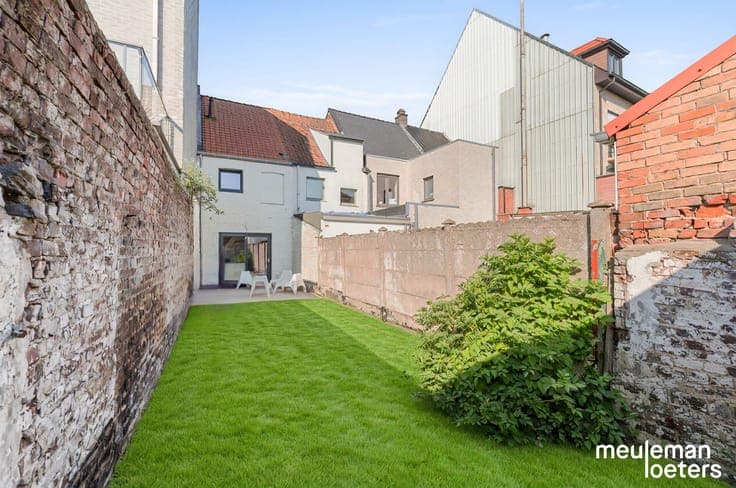 Your first own home or a smart investment in the heart of To