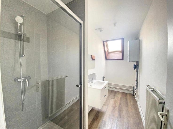 Beautiful 2-bedroom house, 84 m², ideally located in Tournai