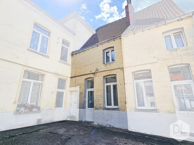Beautiful 2-bedroom house, 84 m², ideally located in Tournai