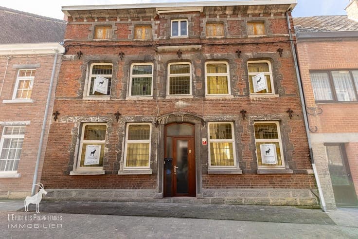 House in Fontaine-l'Eveque