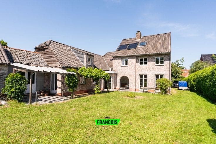 Quiet living in the heart of the Flemish Ardennes | FOR SALE