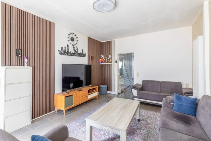 Instapklare woning met 3 slaapkamers op centrale ligging ...