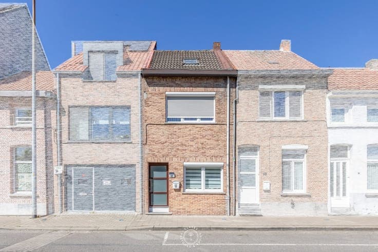Instapklare woning met 3 slaapkamers op centrale ligging ...