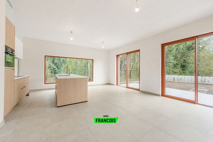 New-build home with panoramic views over the Eilandbos in S…