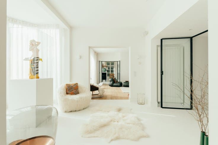 Exceptional luxury on an AAA location