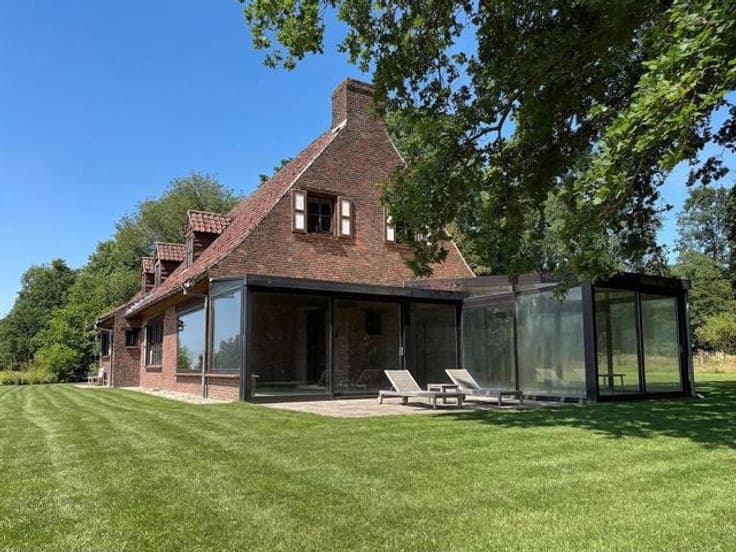 Exclusive Home on a 22,991 m² Estate in Zwevegem