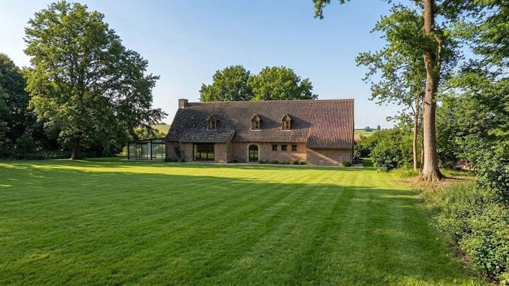 Exclusive Home on a 22,991 m² Estate in Zwevegem