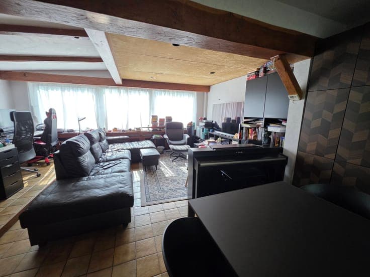 Bel-etage of 212m² with 4 bedrooms in Strombeek-Bever
