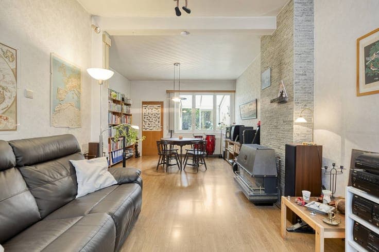 House with lots of potential for sale near Borsbeek!