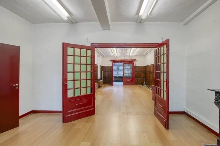 Charming mansion for sale in the city center of Bruges