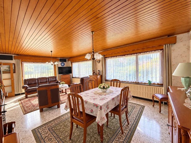 Sale - Villa Mons - 280,000 €