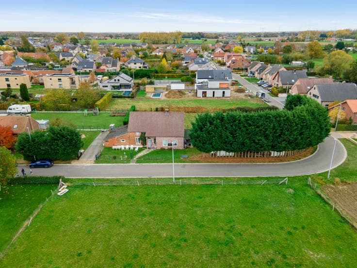 Quietly located home on a spacious lot