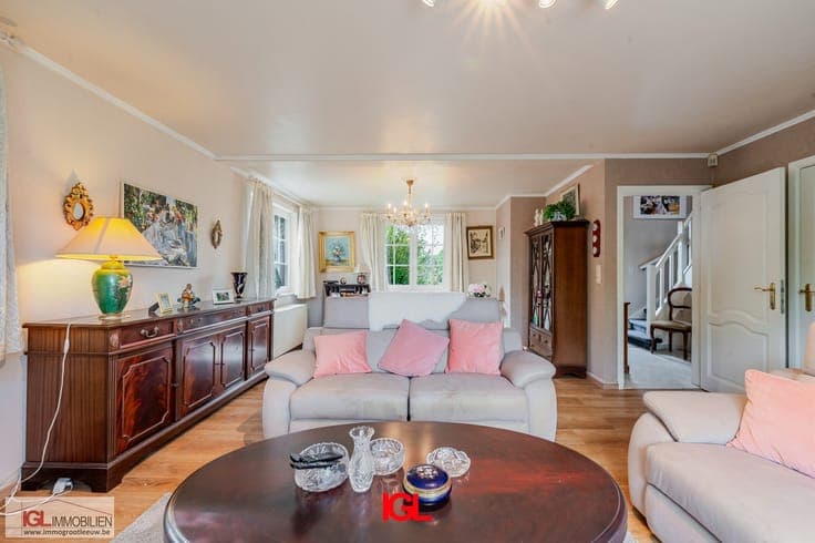 Villa te koop in Itterbeek