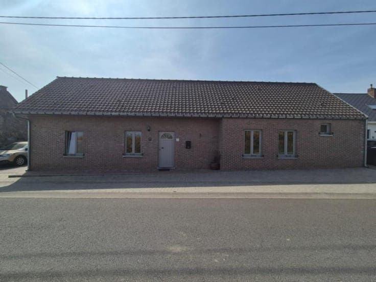 House in Leuze-en-Hainaut