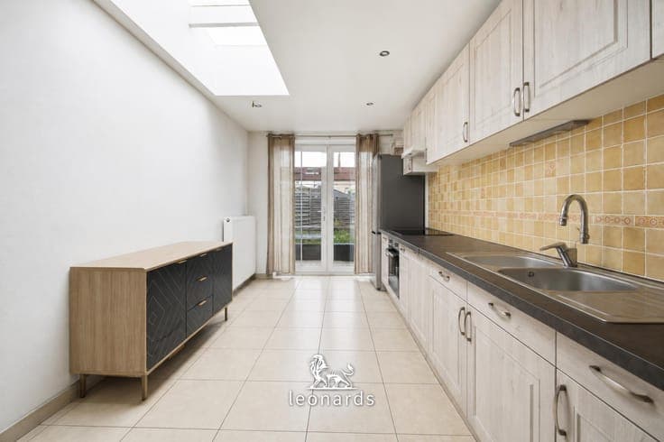 Move-in ready house in Moeskroen, ideal investment