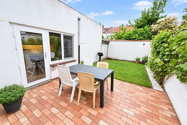 Instapklare woning met 3 slpks, zuidgerichte tuin en dubb...