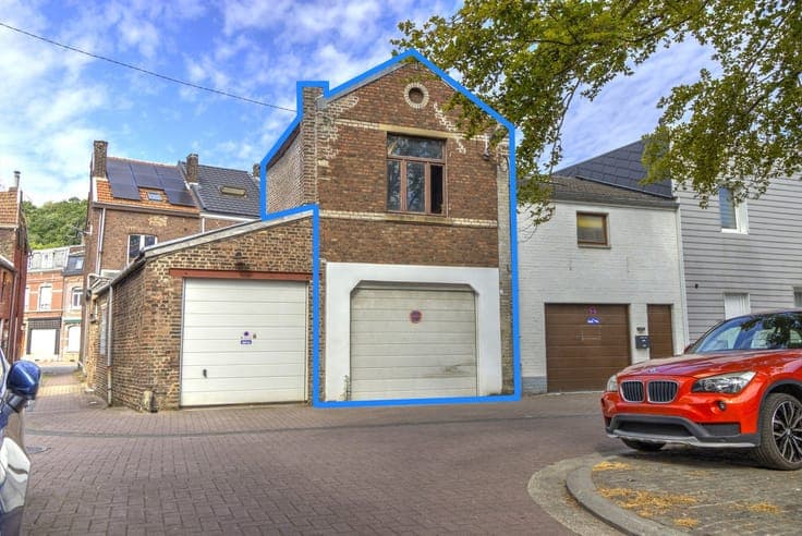 Maison 4ch en très bon état avec cour et garage