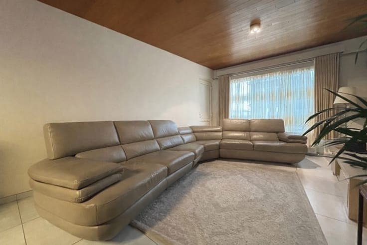 6-bedroom house ±170 m² with garden SE & garage