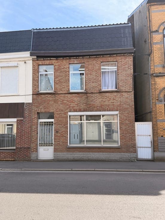 House in Courcelles