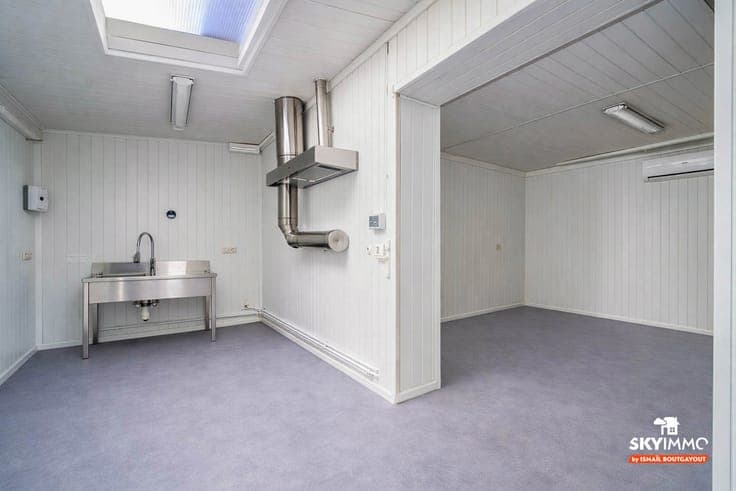 MAISON - A CHÊNEE - PEB C- CE CONFORME - GARAGE