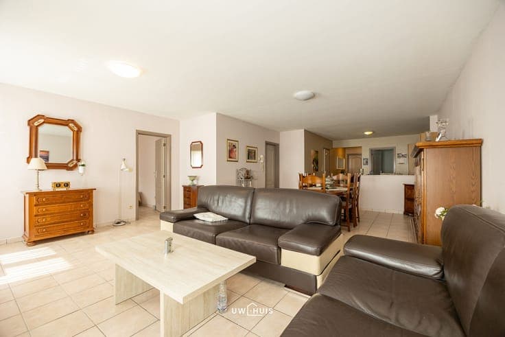 3 UNITS – WORRY-FREE INVESTMENT PROPERTY