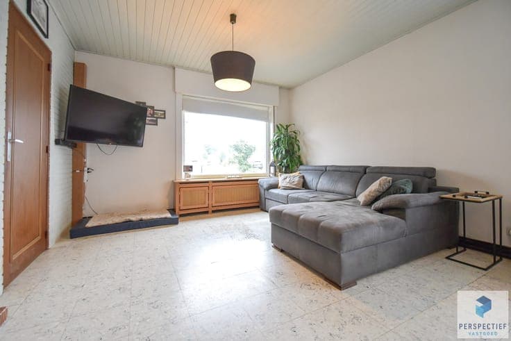 RUIME LICHTRIJKE WONING met 3 SLPKS, GARAGE en grote TUIN
