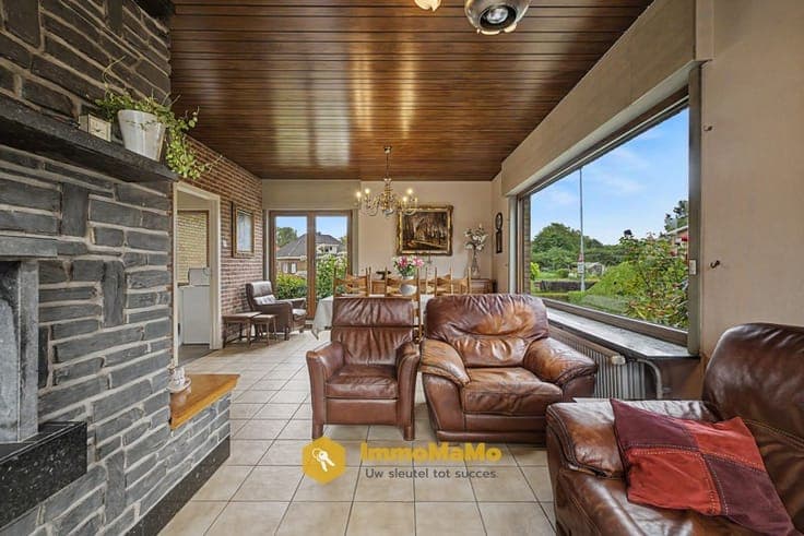 Te renoveren bungalow met 3 slaapkamers te koop in Oostakker