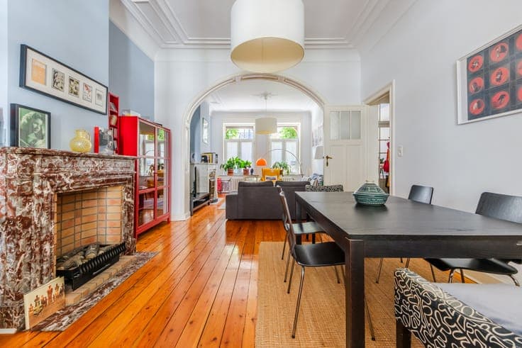 Schaerbeek, beautiful townhouse with garden and garage box