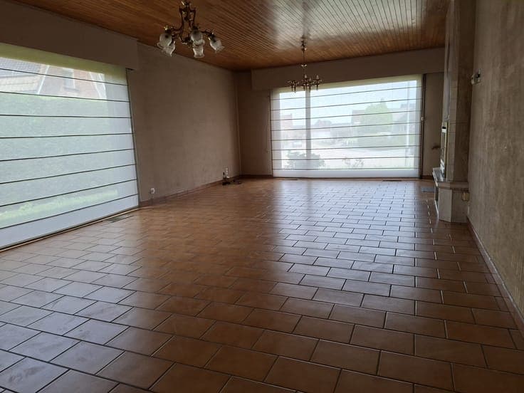 OPEN HUIS ZATERDAG 17/10 van 13u tot 14u. Ruime vrijstaan...