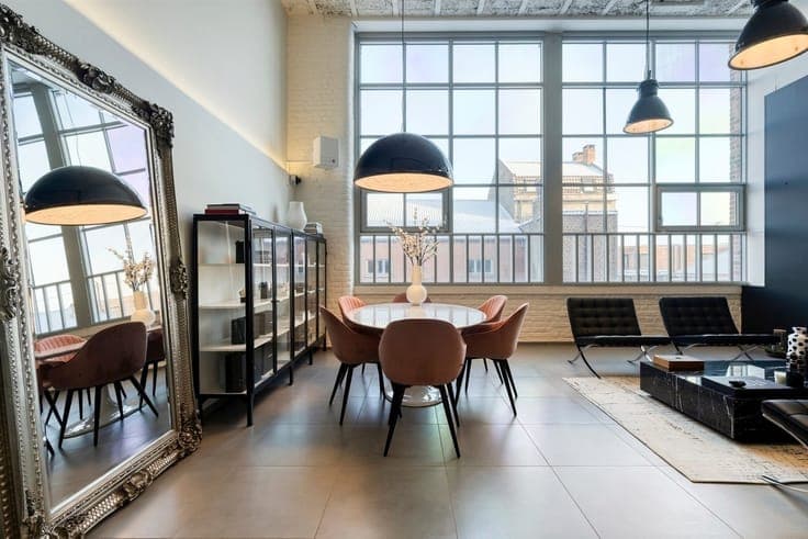 Beautifully finished loft with 3 bedrooms