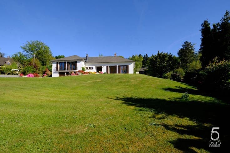 TILFF - Splendid 3 BR. single family villa with garden