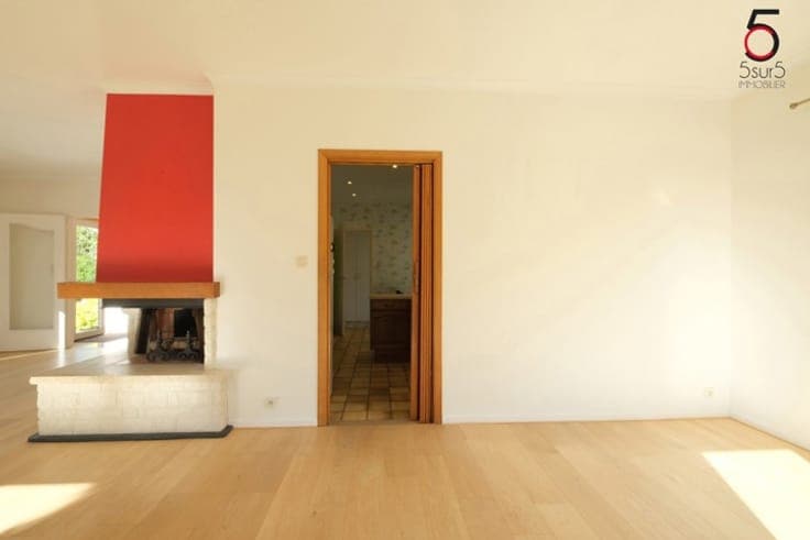 TILFF - Splendid 3 BR. single family villa with garden
