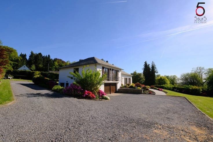 TILFF - Splendid 3 BR. single family villa with garden