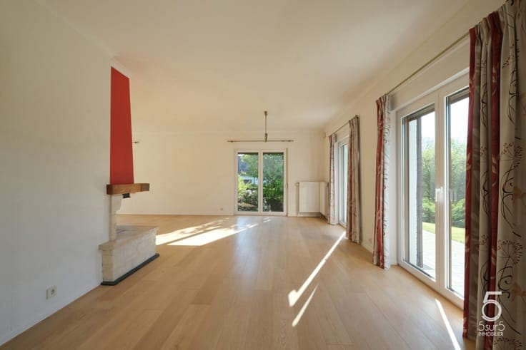 TILFF - Splendid 3 BR. single family villa with garden