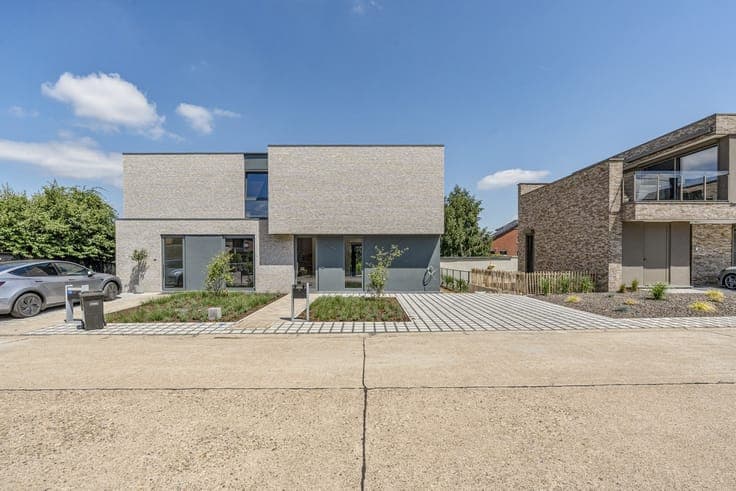 Knappe nieuwbouwwoning met 4 slaapkamers in Vlijtingen! 6...