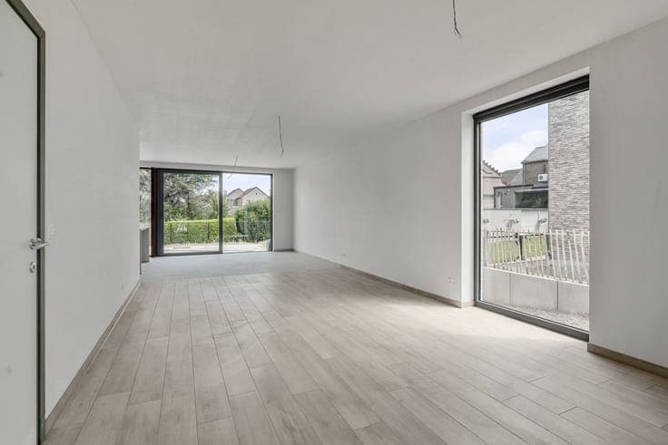 Knappe nieuwbouwwoning met 4 slaapkamers in Vlijtingen! 6...