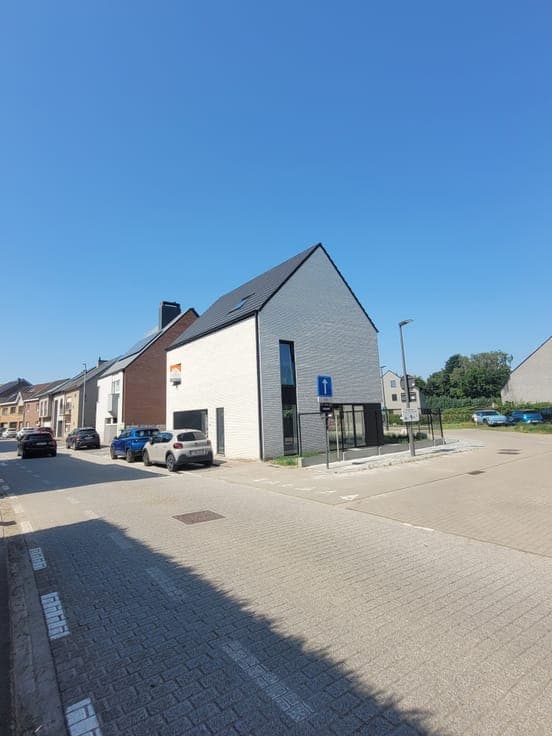 House in Denderleeuw