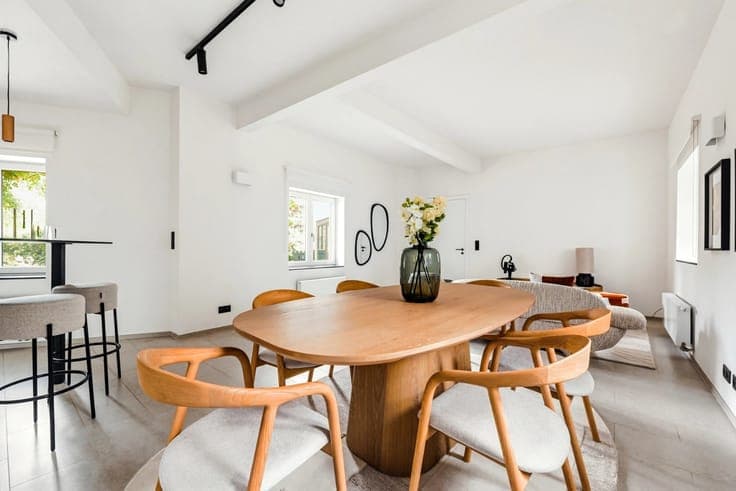 Villa in the heart of a private park
