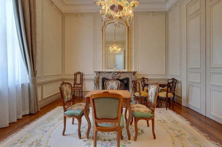 Elegant Manor House in the Heart of the Hauts-Pays
