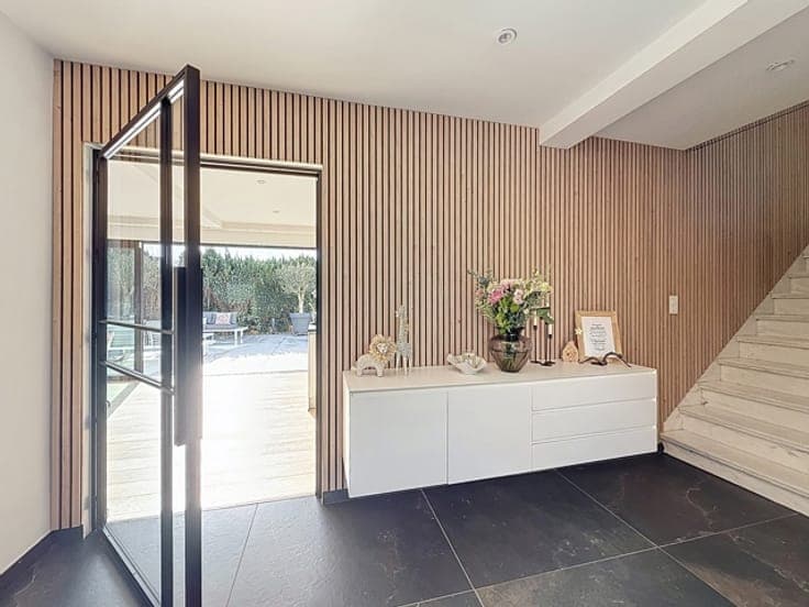 GRIMBERGEN - Exceptional villa of +/- 330 m²