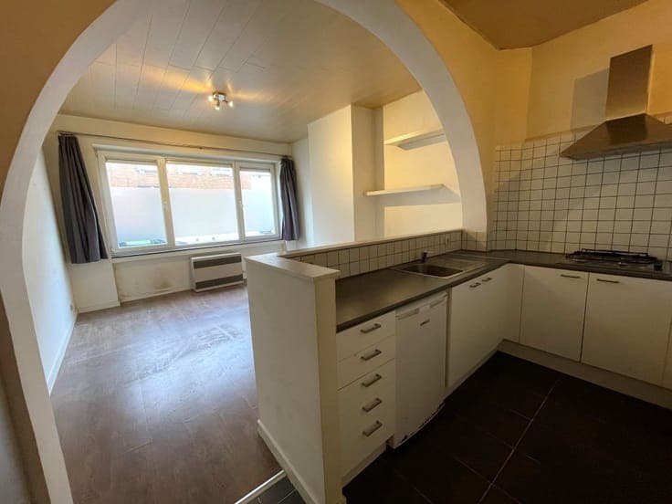 Grote woning vlakbij de Ezelpoort gelegen