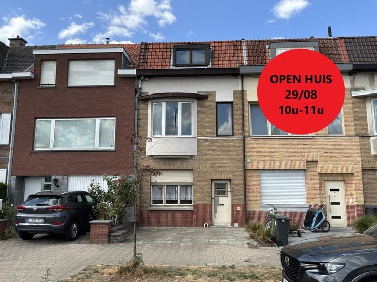 OPEN HUIS ZATERDAG 29/08 van 10u tot 11u.Te renoveren rij...