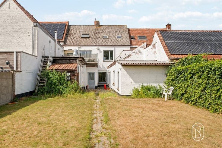 Spacious, versatile home with 5 bedrooms and a multipurpose