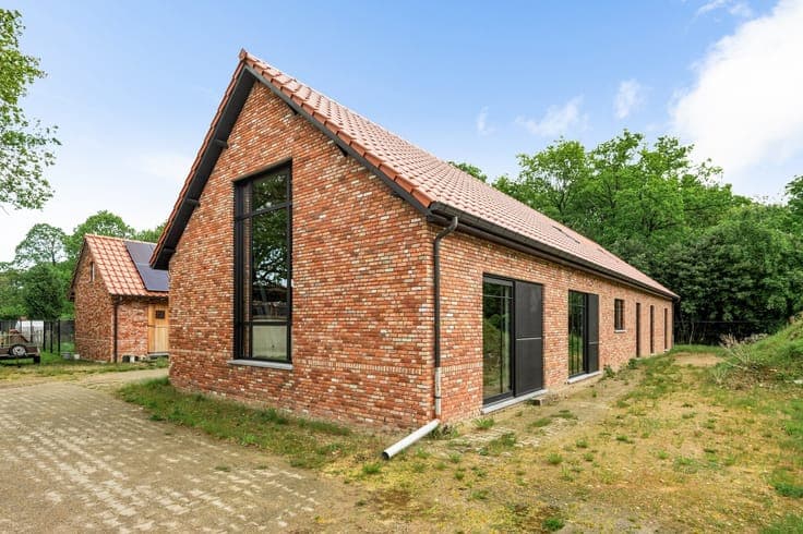 multi-purpose building