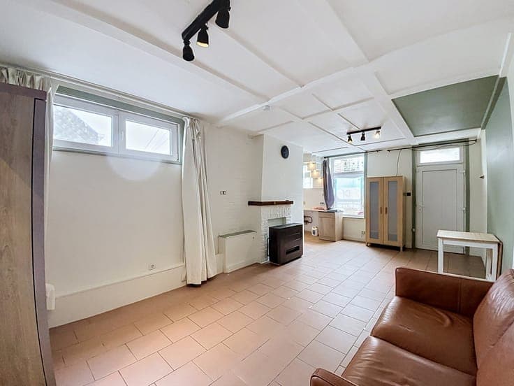 Petite maison idéale pour un premier logement ou un investis